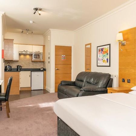 Teddington Lodge Εξωτερικό φωτογραφία