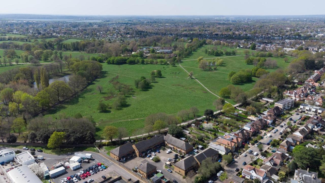 Teddington Lodge Εξωτερικό φωτογραφία